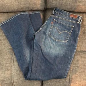 Women’s Levi’s Demi curve skinny boot cut jeans